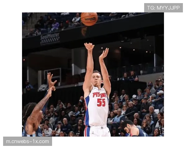 坎宁安18分12助攻4抢断展现全能，活塞36胜12负稳居东部第一